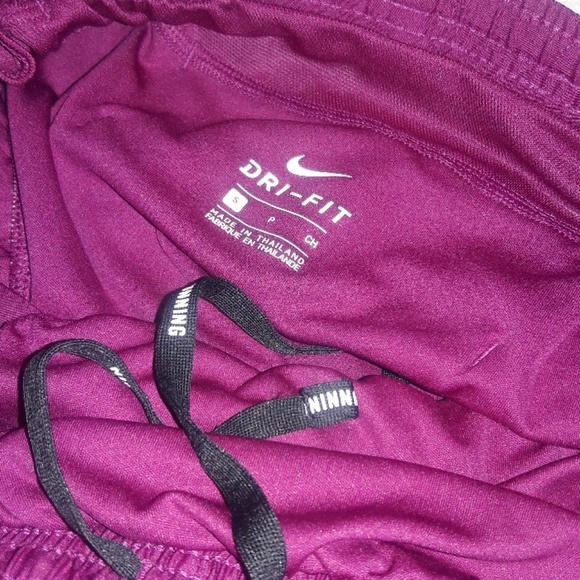 Nike Dri fit - Picture 2 of 3